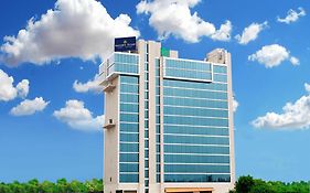 Golden Suites Gurgaon Inde Hotels